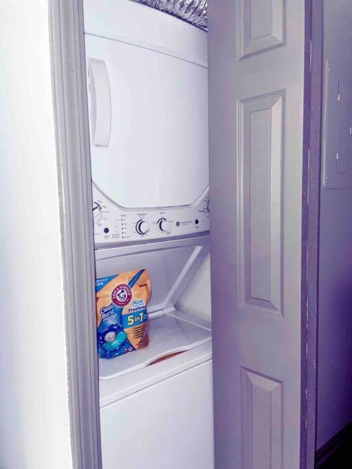 2Br Unit W/ Cinema Room In Nulu Луисвил Екстериор снимка